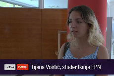 Apsolutno nikome ne verujem Apsolutno nikome ne verujem